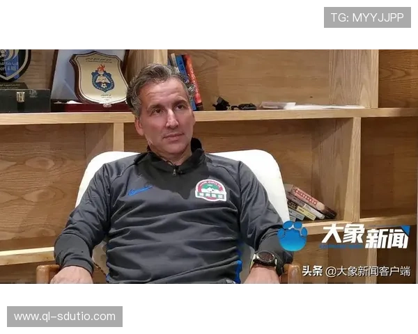 卡迪夫城俱乐部迎重大变动主帅调整引发球迷热议球队未来备受关注 卡迪夫城俱乐部迎重大变动主帅调整引发球迷热议球队未来备受关注