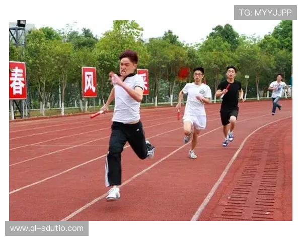 扬州队展现团队精神凝聚力量奋勇拼搏争创佳绩再攀事业新高峰