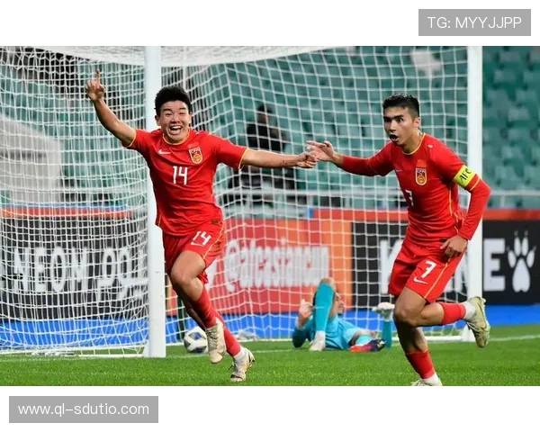 中国对阵韩国激战世界杯亚洲区预选赛揭幕战两队实力对决焦点之战