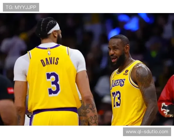 湖人双星爆发力压劲敌勇士 新赛季西部格局或将迎来重大变局