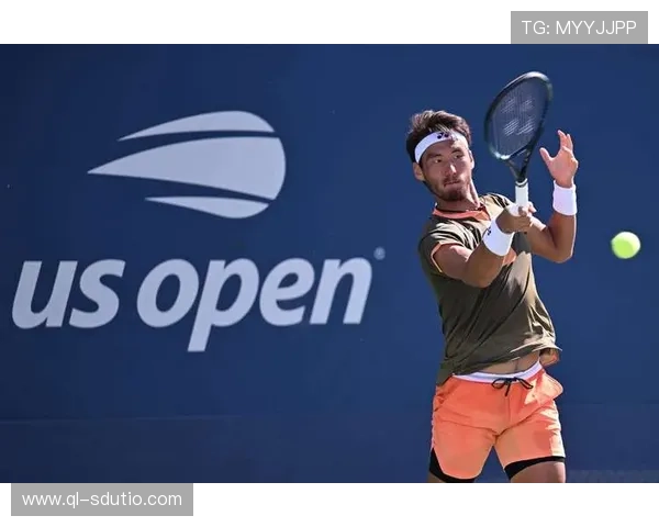 网球赛场风云再起 新星崛起与老将争霸激烈对决精彩纷呈