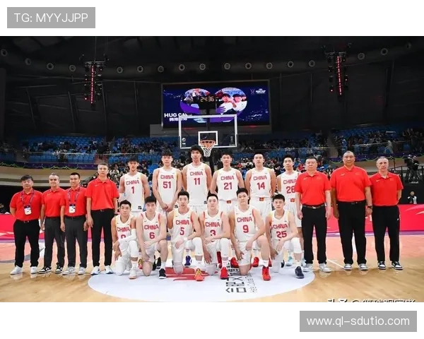 中国男篮勇夺亚洲杯冠军，扬威国际赛场展现强大实力
