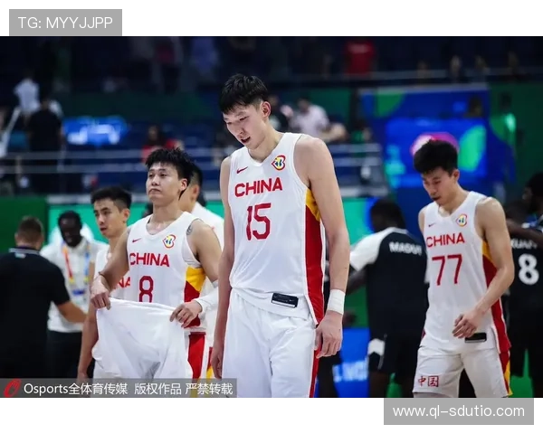 中国篮球队逆袭晋级世界杯八强 李楠带队迎来历史性突破 中国篮球队逆袭晋级世界杯八强 李楠带队迎来历史性突破