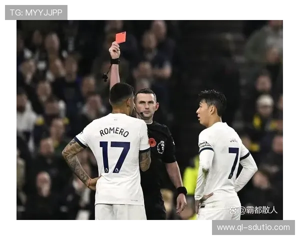 新赛季焦点之战激情上演强队巅峰对决再度点燃全球球迷无限期待中 新赛季焦点之战激情上演强队巅峰对决再度点燃全球球迷无限期待中