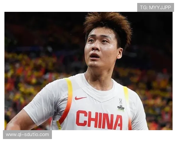 中国男篮逆转胜日本晋级亚锦赛决赛，赵睿贡献全场最高分