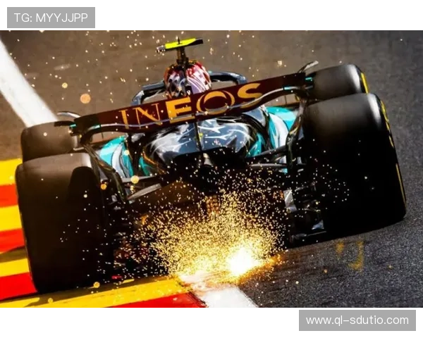 新赛季F1焦点升温车队变革与车手竞争全面升级引发全球车迷热议