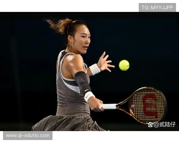 网球世界精彩纷呈：澳网赛季开幕 未来之星与传奇对决引热议