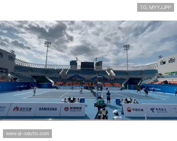 网球大满贯赛事新动态:顶级选手状态回升、赛季激战升级 网球大满贯赛事新动态:顶级选手状态回升、赛季激战升级